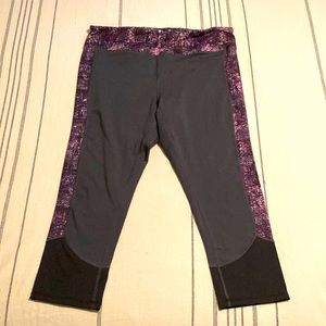 Gaiam Yoga Capri Womens Stretch Exercise Workout Athletic Leggings, Size XL